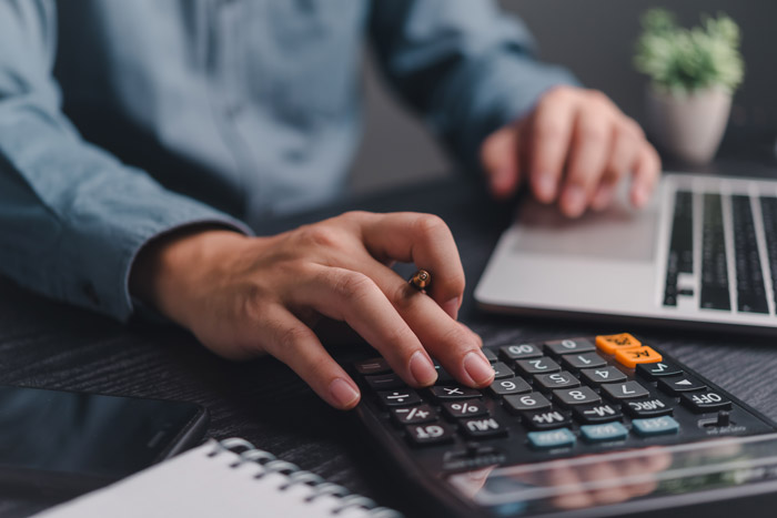 Bookkeeping services for businesses in Hampshire